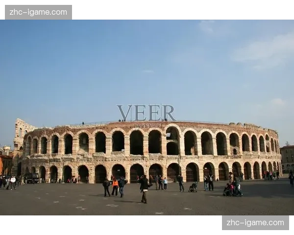 维罗纳古竞技场闭幕式 千年古迹与现代奥运对话